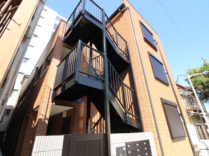 ベル　エスペースの物件外観写真