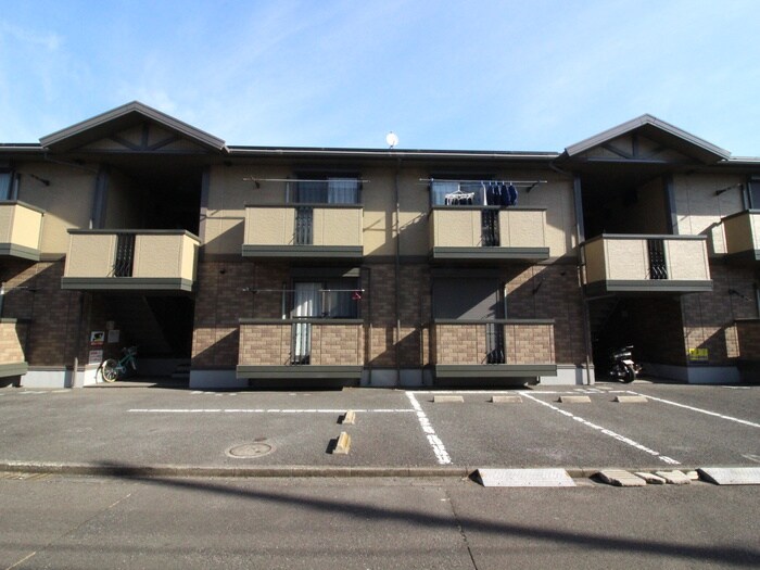 グリ－ンハイツの物件外観写真