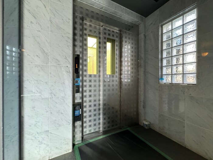 ｽﾃｰｼﾞﾌｧｰｽﾄ常盤台の物件外観写真