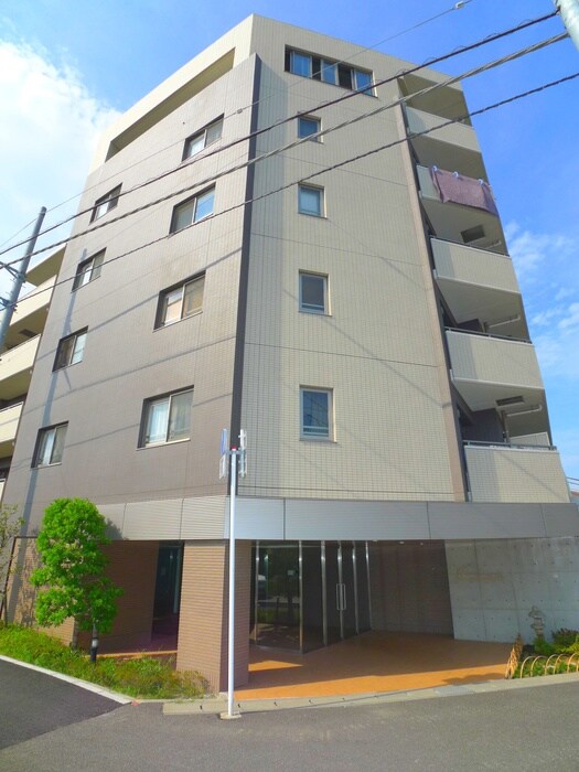 ホビアル・フェンテの物件外観写真