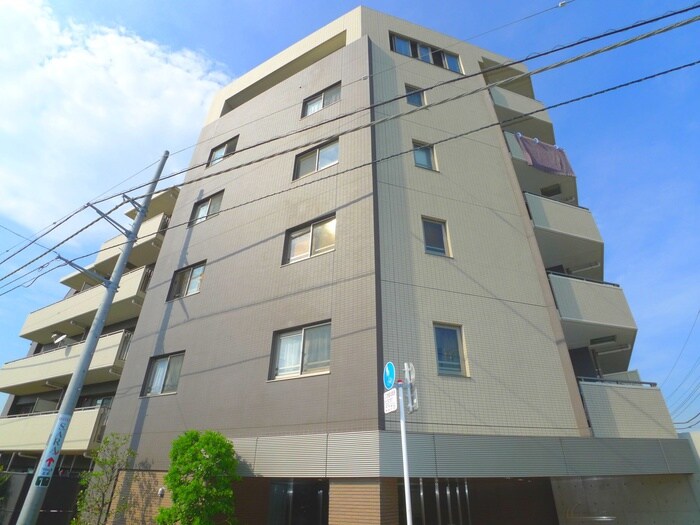 ホビアル・フェンテの物件外観写真