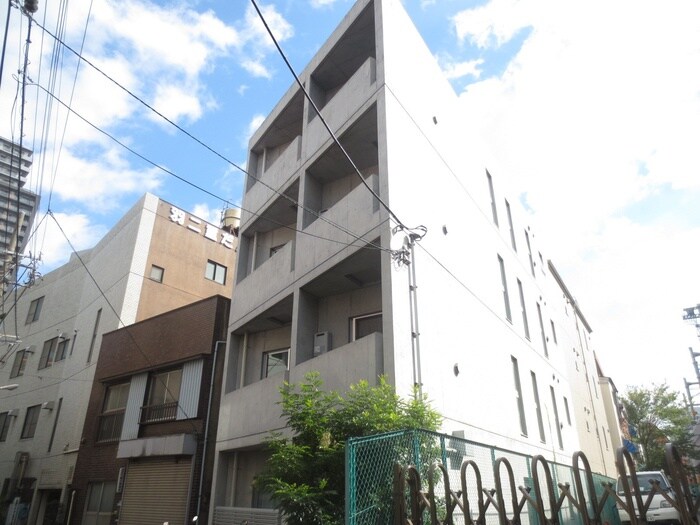 Ｐｅａｃｅ (ﾋﾟ-ｽ)の物件外観写真