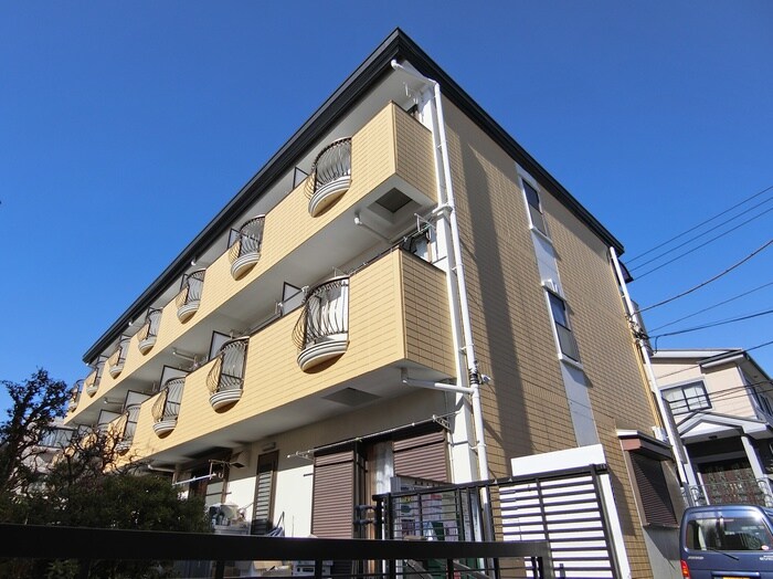 ジュネス５の物件外観写真