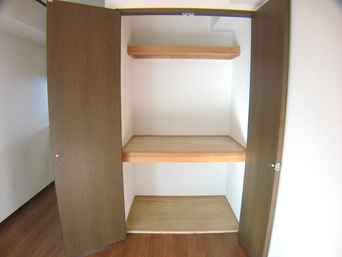 ジュネス５の物件内観写真