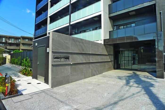 アーバンパーク綾瀬ＷＥＳＴの物件外観写真