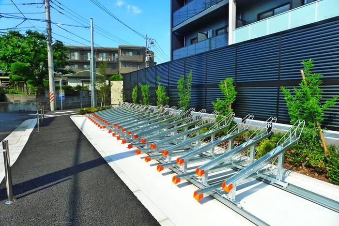 アーバンパーク綾瀬ＷＥＳＴの物件外観写真