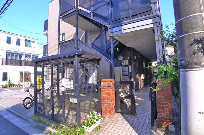 マキ沼袋の物件外観写真