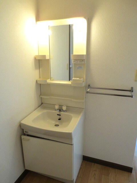 コ－トヒルズの物件内観写真