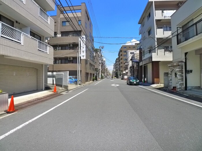 ロジマン菊川の物件外観写真