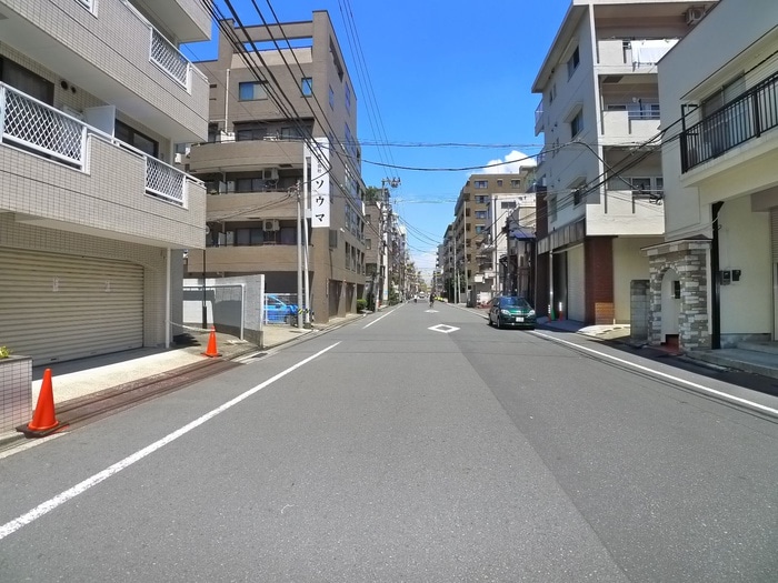 ロジマン菊川の物件外観写真