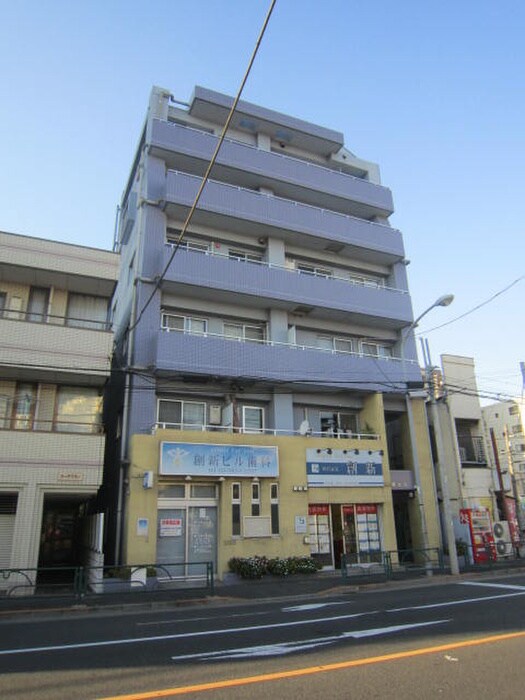 創新ビルの物件外観写真