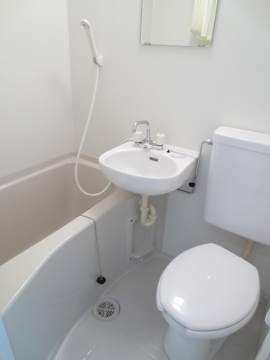 リヴ氷川台の物件内観写真