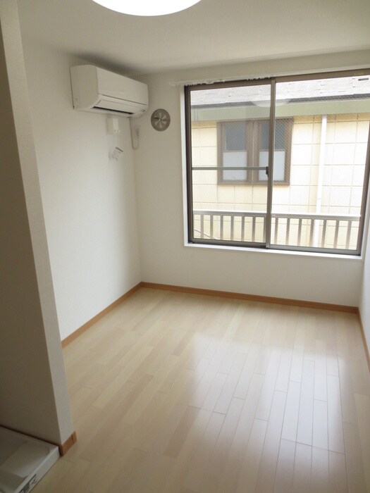 リヴ氷川台の物件内観写真