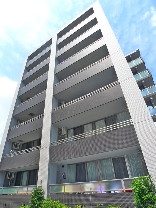 グリーンパレスの物件外観写真