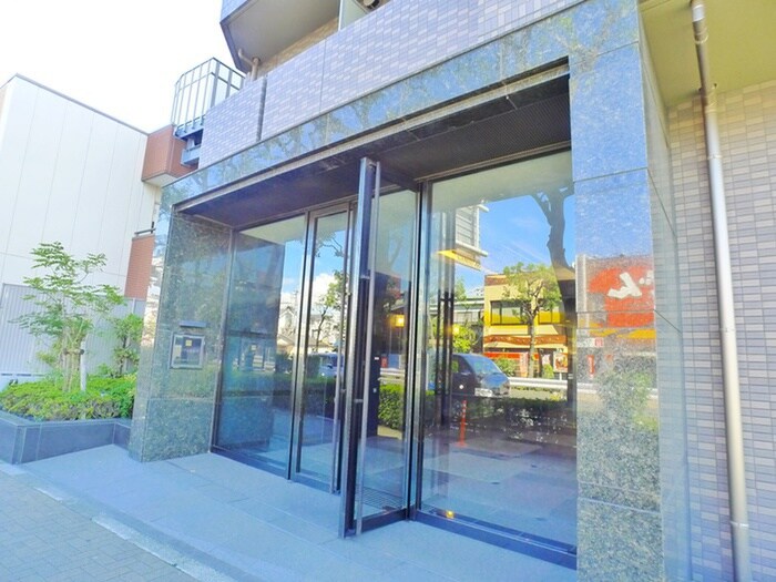 ルーブル西新井(401)の物件外観写真