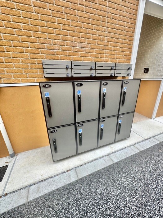 ラ・メゾンデュボヌール新大塚の物件外観写真