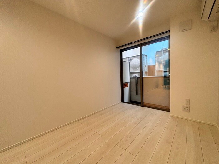 ラージフィールドⅡの物件内観写真