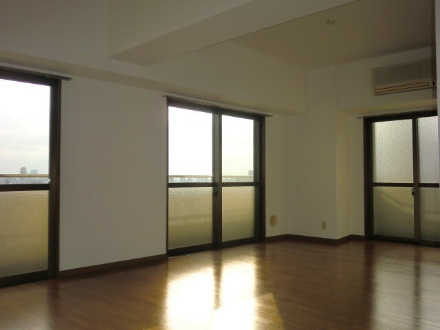 コロネ－ド春日(3－11F)の物件内観写真