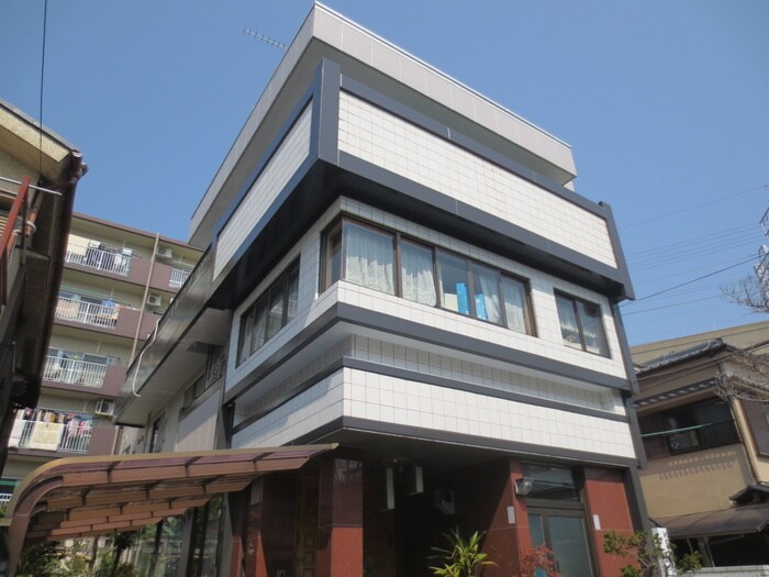 プラトウハウスの物件外観写真