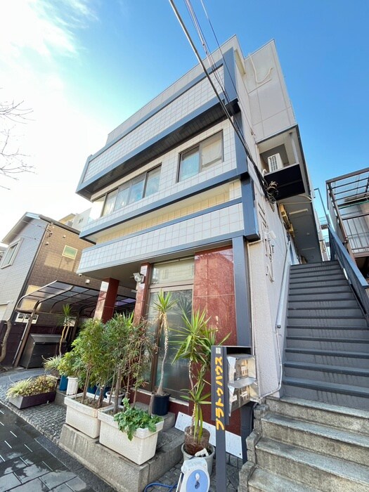 プラトウハウスの物件外観写真