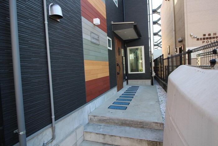 Confort横浜妙蓮寺の物件外観写真