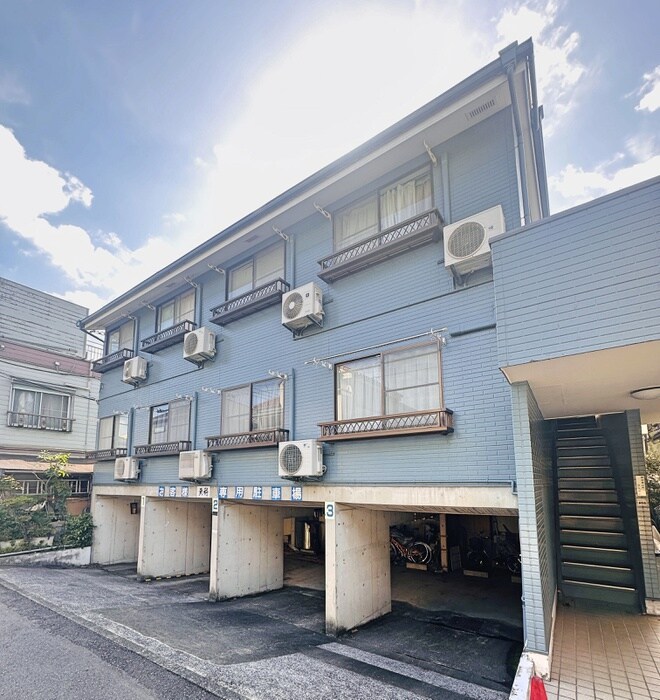 シャルマン６４の物件外観写真