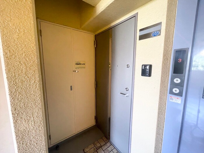 てぃだ横浜の物件外観写真