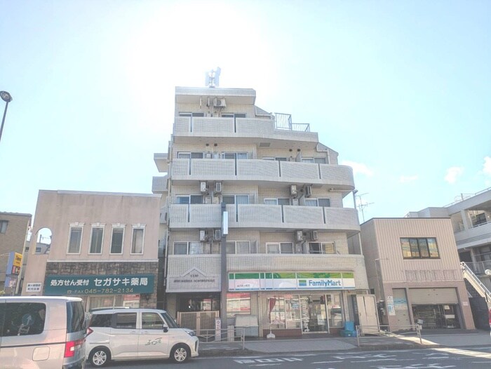 クリオ六浦壱番館（301）の物件外観写真