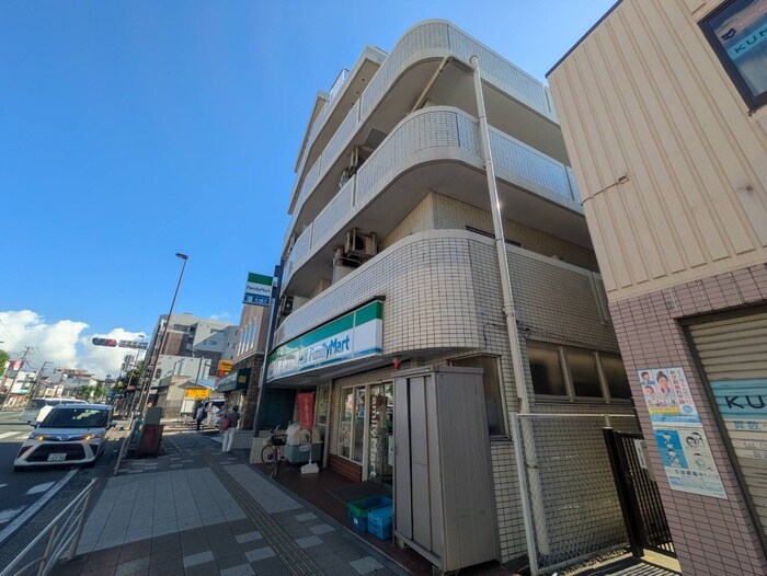 クリオ六浦壱番館（301）の物件外観写真