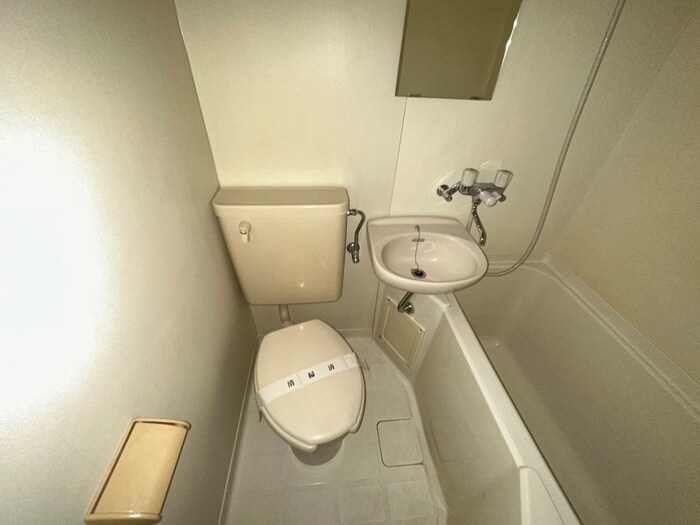 クリオ六浦壱番館（301）の物件内観写真