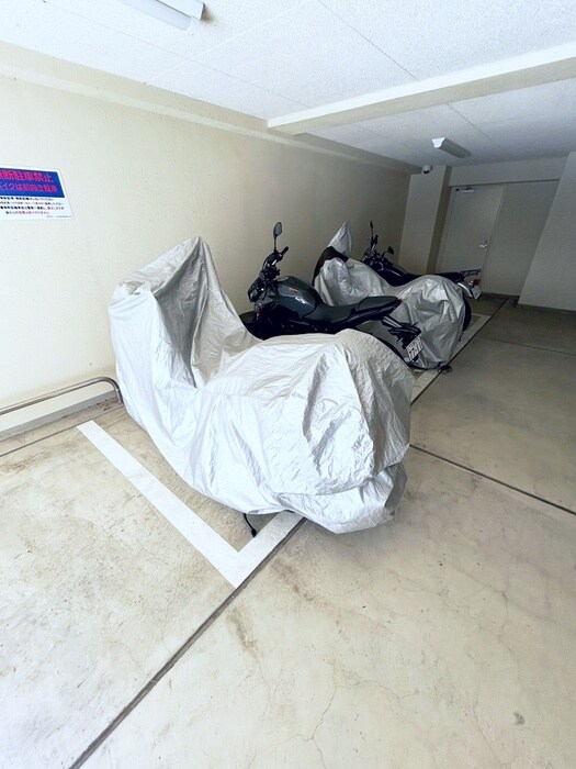 アベーテ　浦和美園の物件外観写真