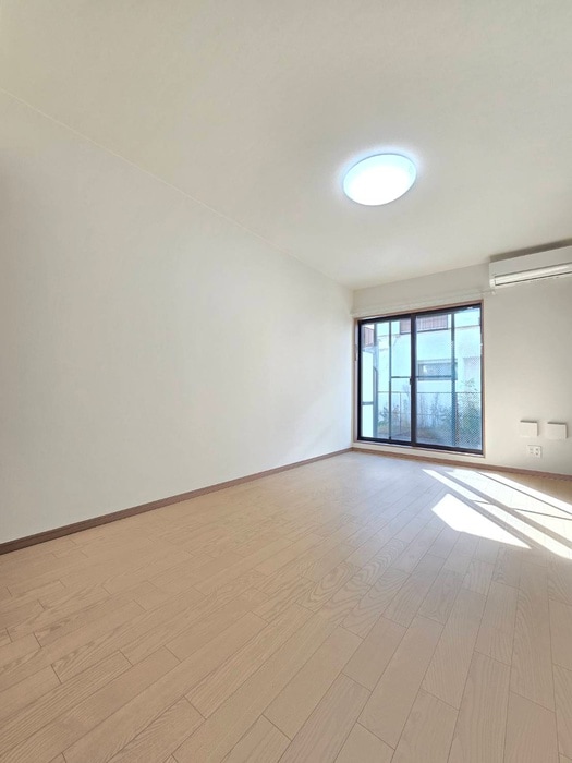 ラ・シャンス旭町の物件内観写真