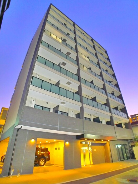 メディフィス千住大橋駅前の物件外観写真