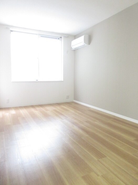 エステート京塚の物件内観写真