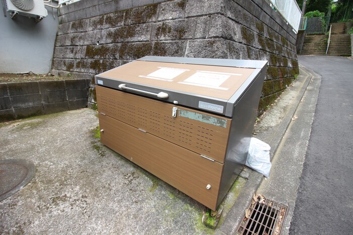 エステート京塚の物件外観写真