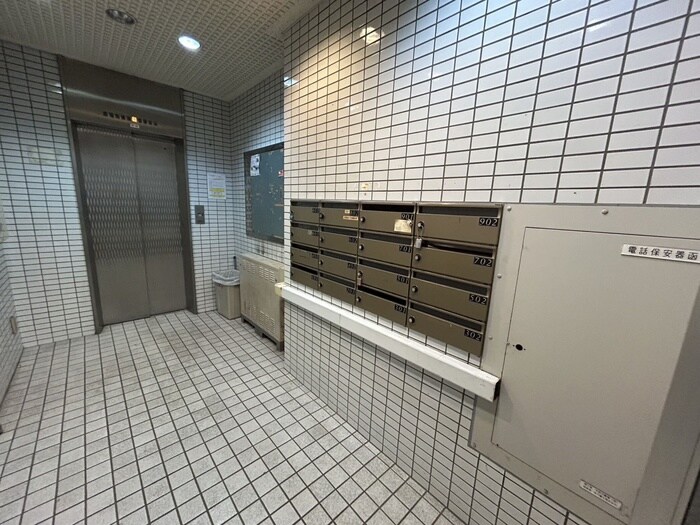 シンセイビルの物件外観写真