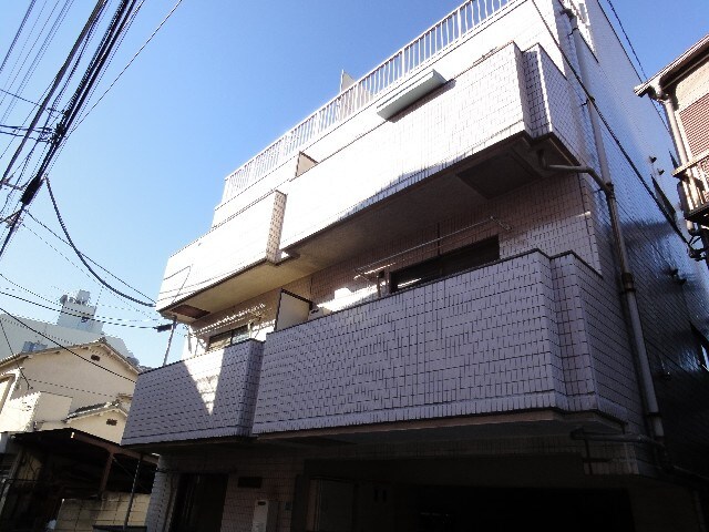 メゾン・ド・コスモの物件外観写真