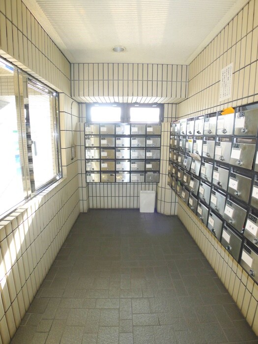 ウィン船橋の物件外観写真