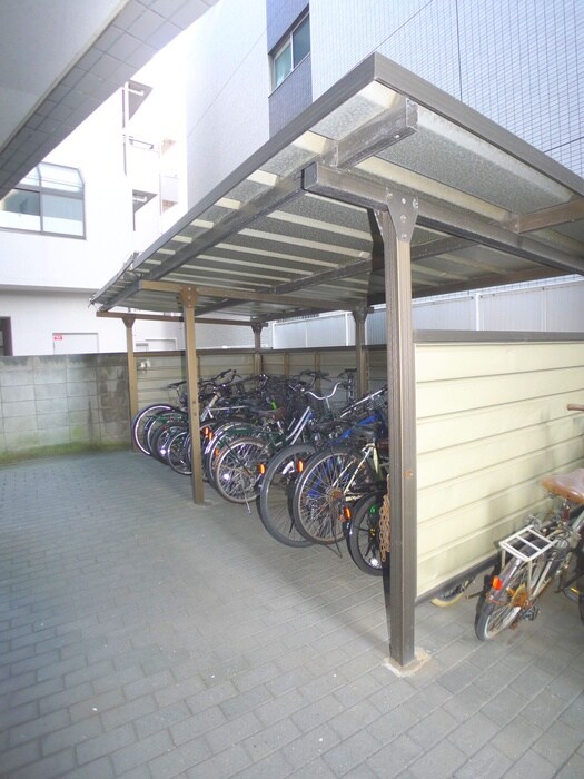 ウィン船橋の物件外観写真