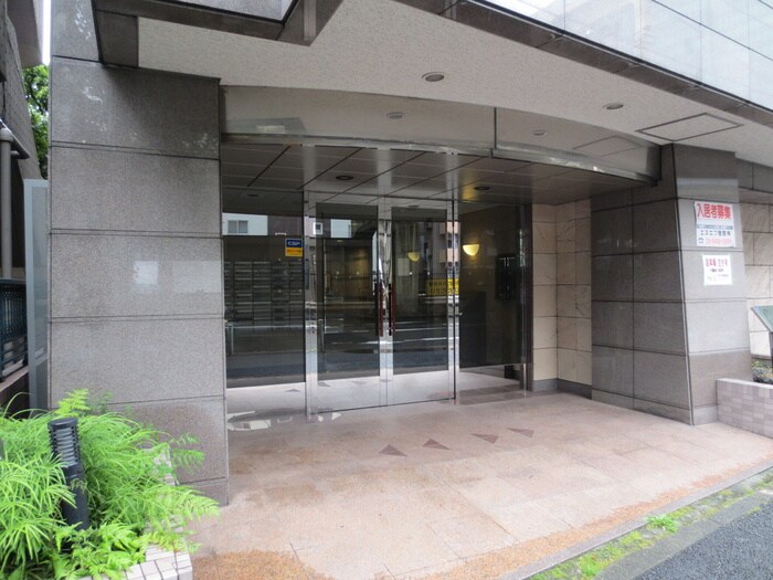 クレアシオン六本木(706)の物件外観写真