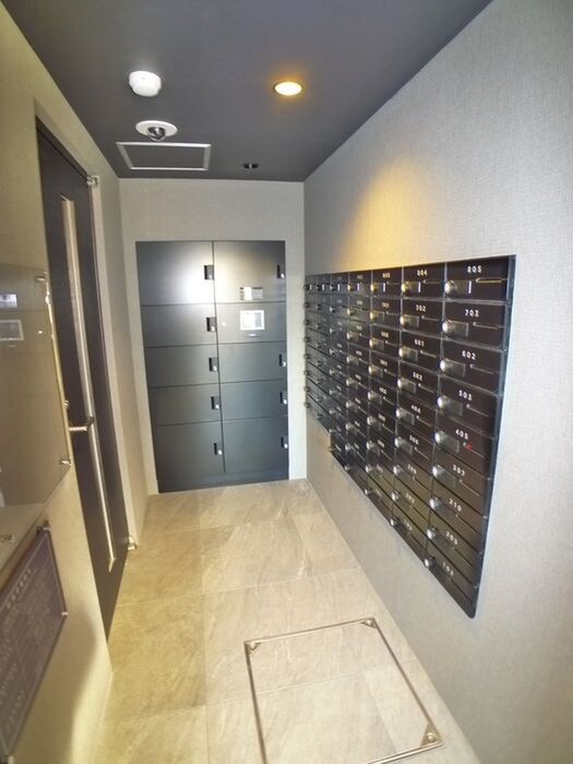 S-RESIDENCE本中山aloriaの物件外観写真