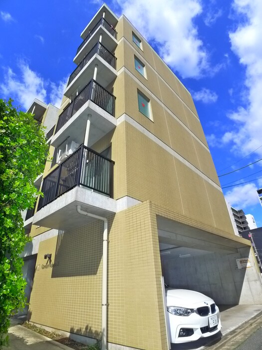 カムフォート登戸Ⅲの物件外観写真