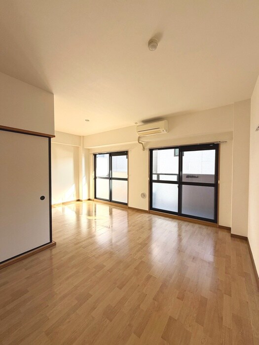 サンプレミ－ル浦和の物件内観写真