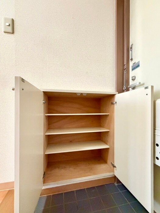 グランド－ル　ユリの物件内観写真