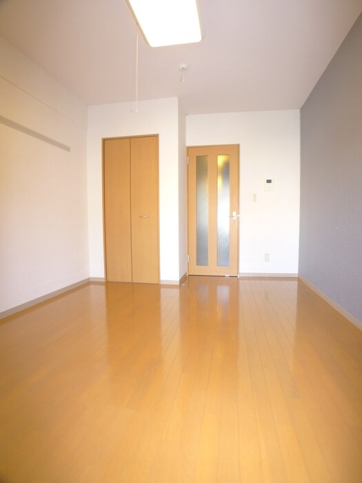 モヌメントＴＹの物件内観写真