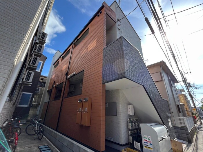 HAPPINESSの物件外観写真