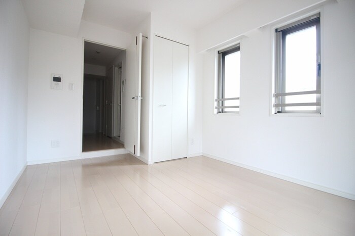 レジディア上落合の物件内観写真