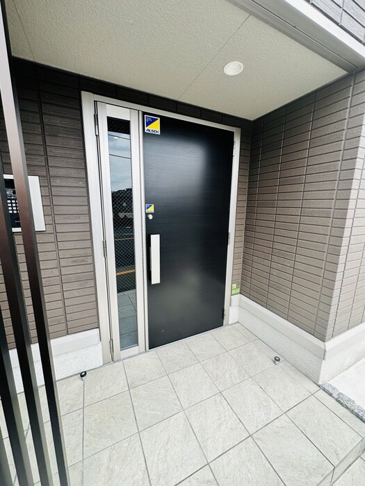 メゾンサニーサイドの物件外観写真