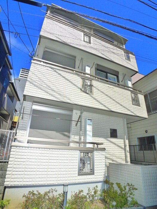 シャーロックホームズの物件外観写真