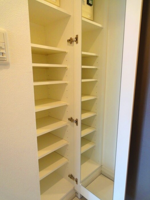 KDXレジデンス森下千歳の物件内観写真